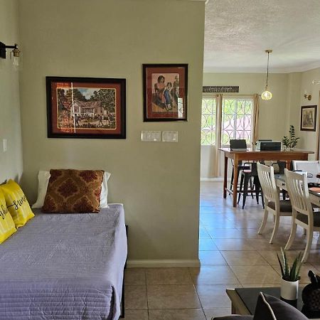 Komfort Getaway Villa At Countrymist Ocho Rios Buitenkant foto