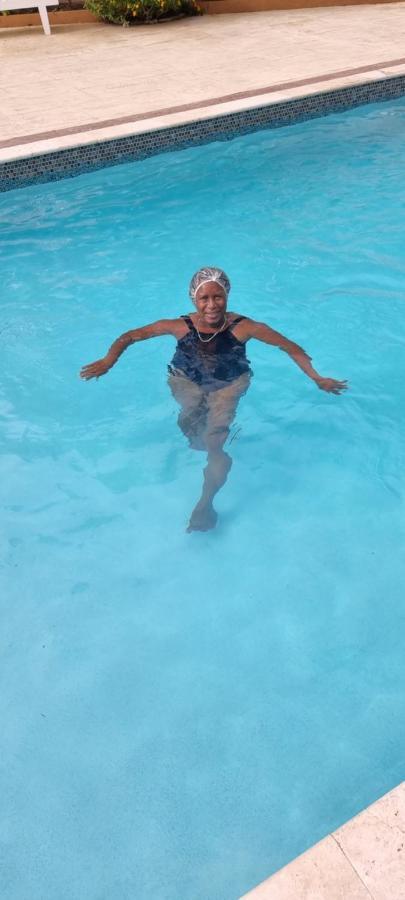 Komfort Getaway Villa At Countrymist Ocho Rios Buitenkant foto